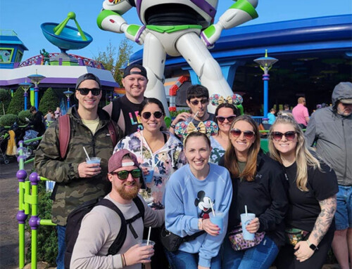 Traveling  to Disney With a Large Group